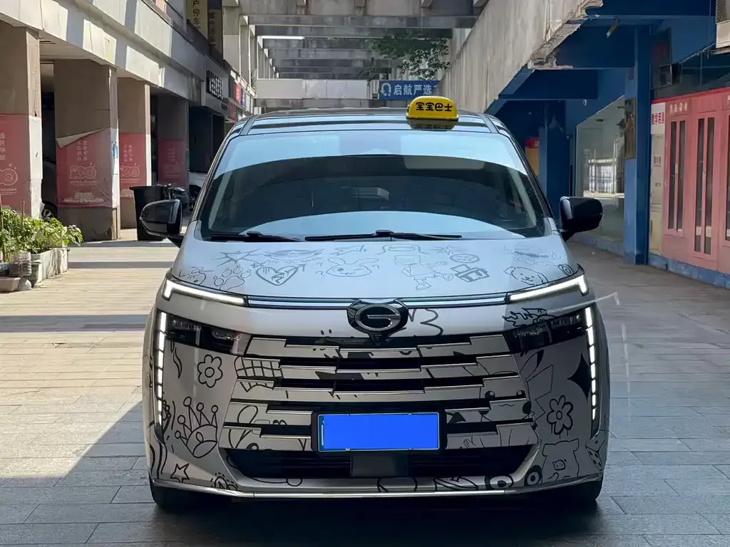 GAC Motor Trumpchi E8 — фото 2