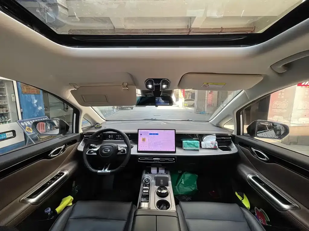 GAC Motor Trumpchi E8 — фото 5