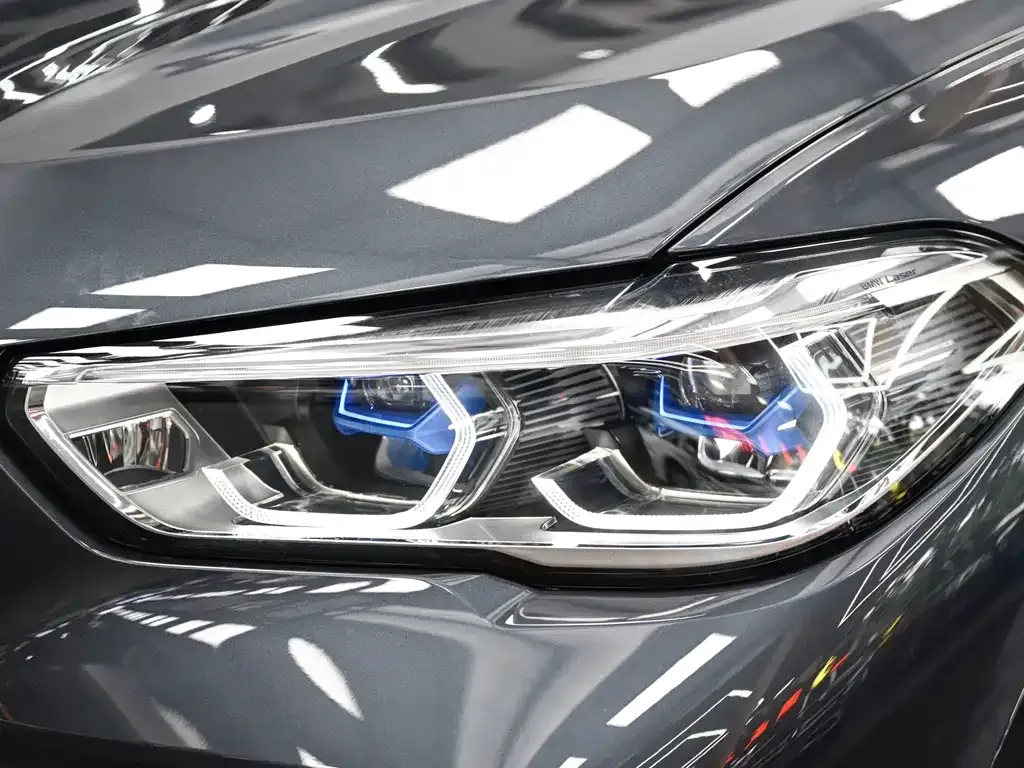 BMW X5 (Import) — фото 6