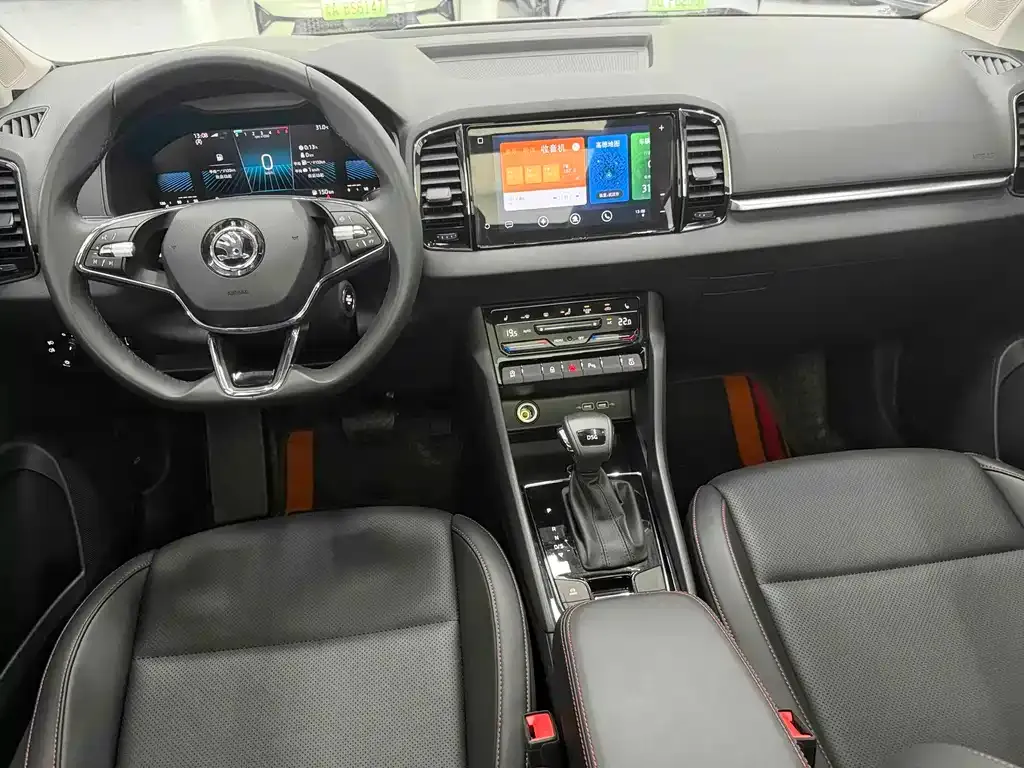 Skoda Karoq — фото 10
