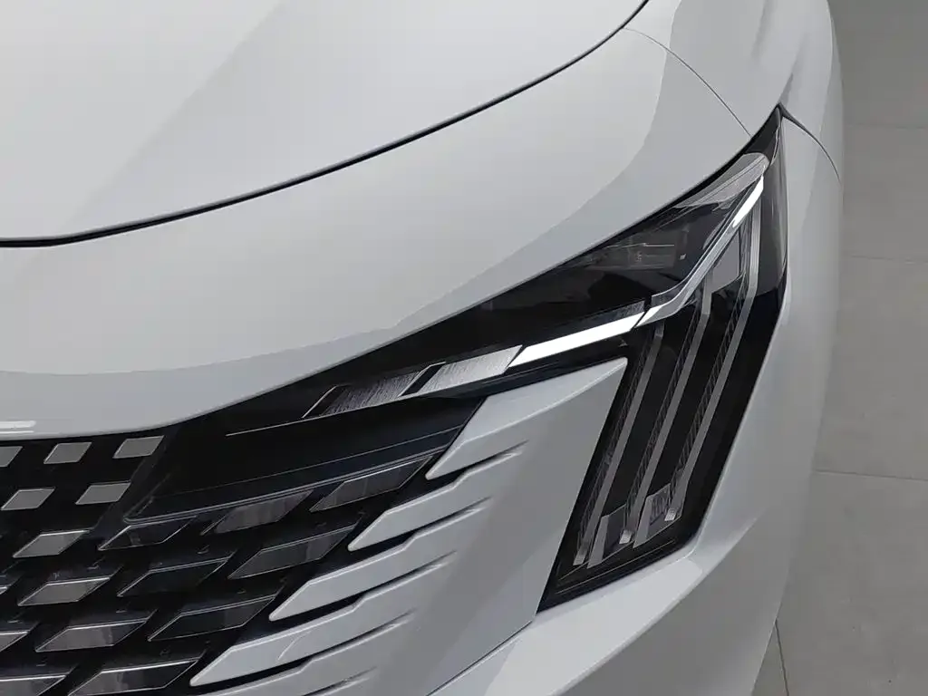 Peugeot 508 — фото 6