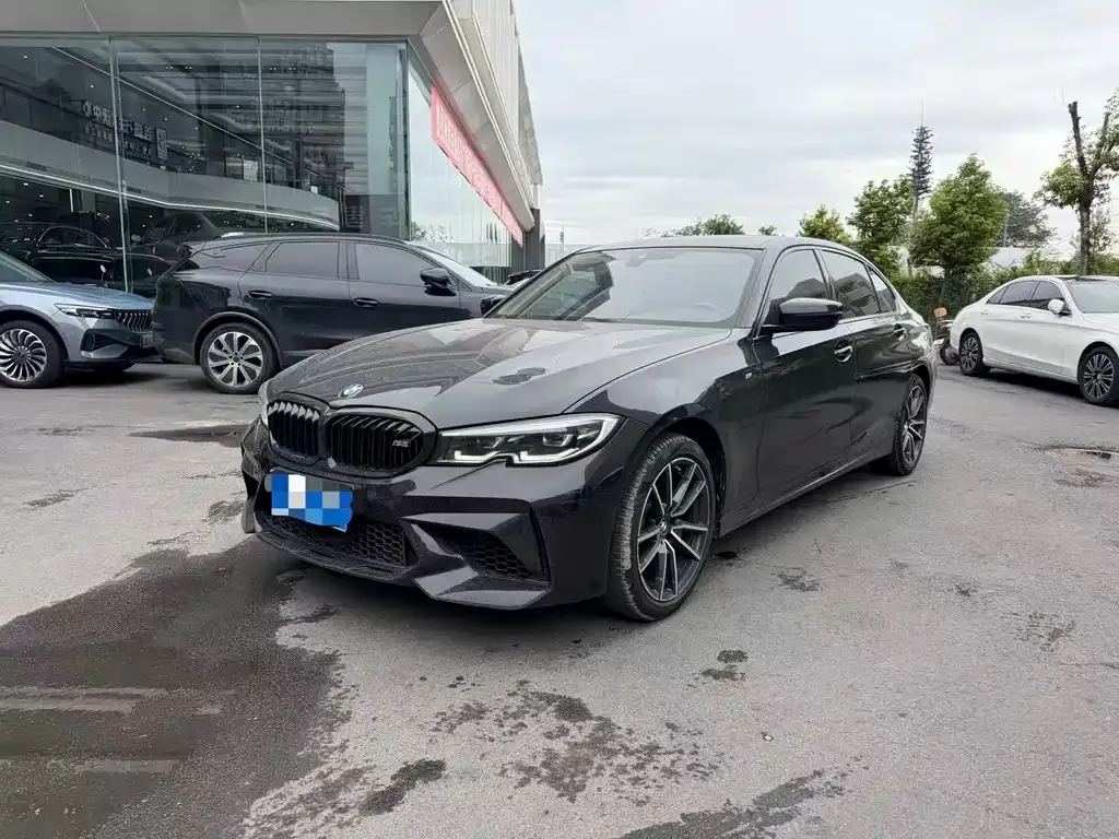 BMW 3 Series — фото 1