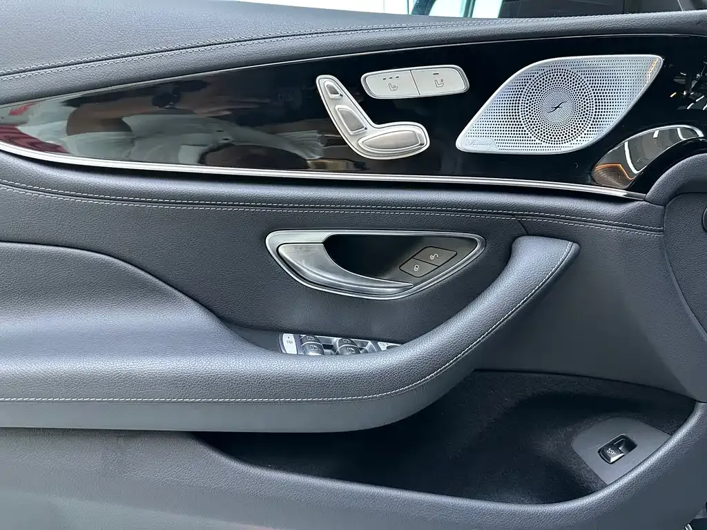 Mercedes-Benz AMG GT — фото 8