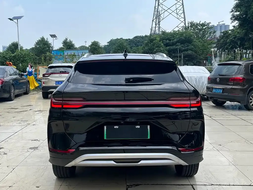 BYD PLUS New Energy — фото 6