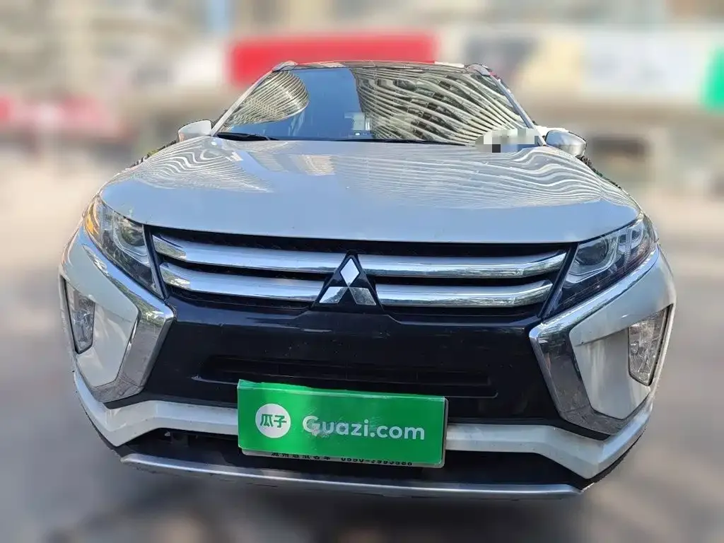 Mitsubishi Eclipse Cross — фото 4