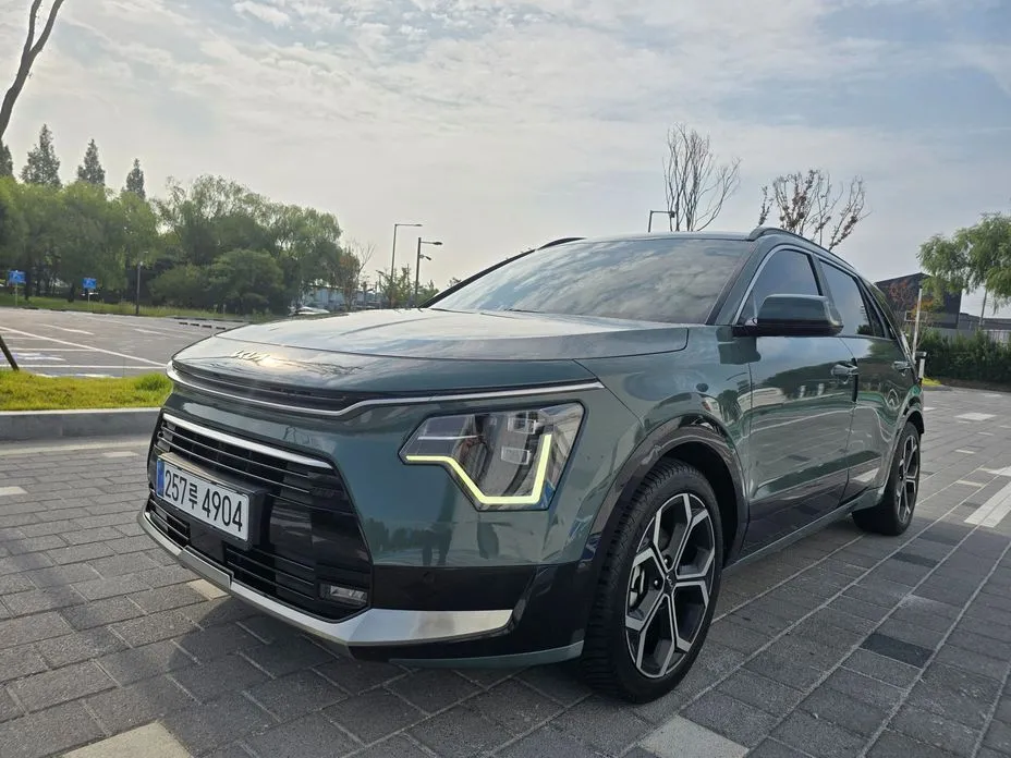 Kia Niro — фото 1