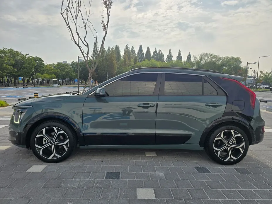 Kia Niro — фото 8