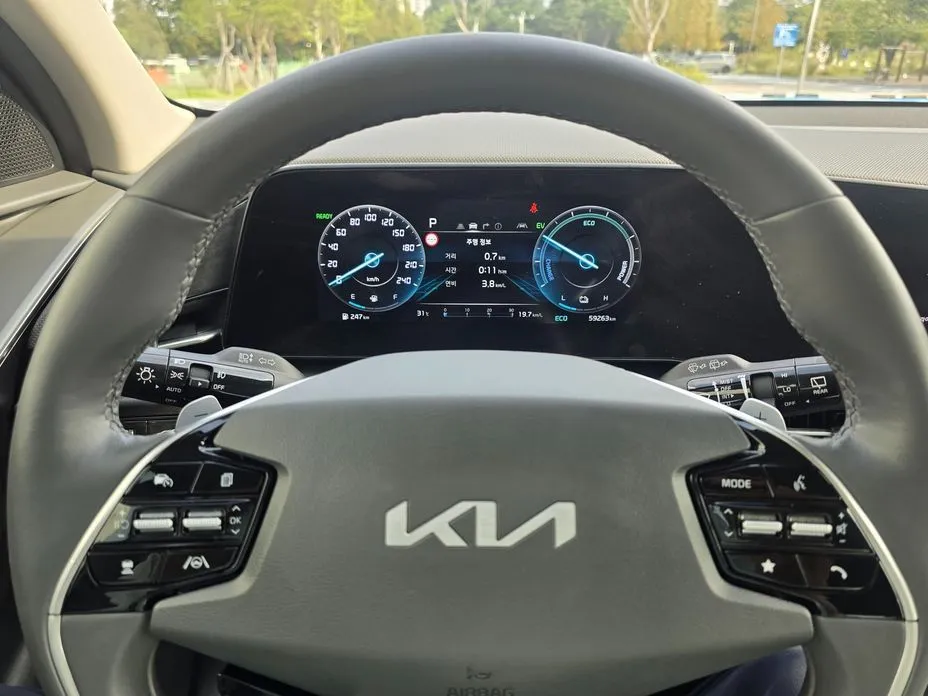 Kia Niro — фото 6