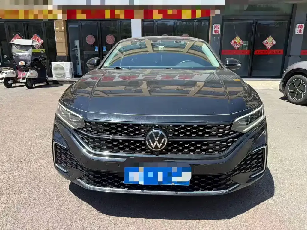 Volkswagen Passat — фото 8