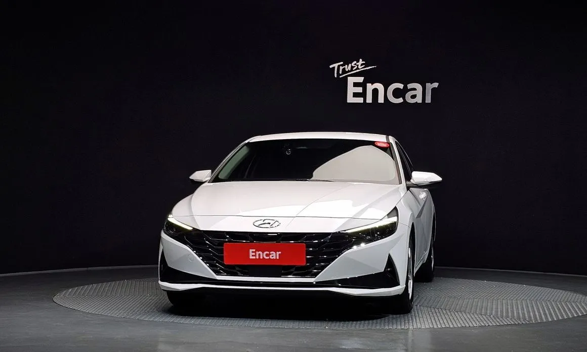 Hyundai AVANTE — фото 2
