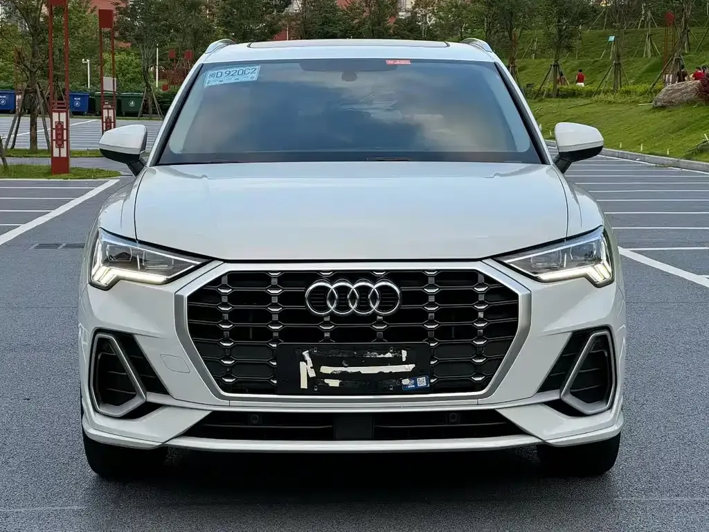 Audi Q3 — фото 6