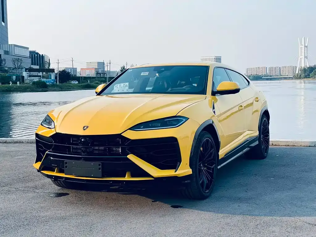 Lamborghini Urus SE — фото 5