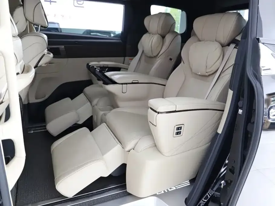 Toyota Alphard — фото 5