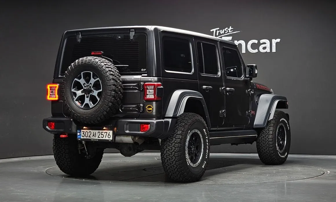 Jeep Wrangler — фото 5