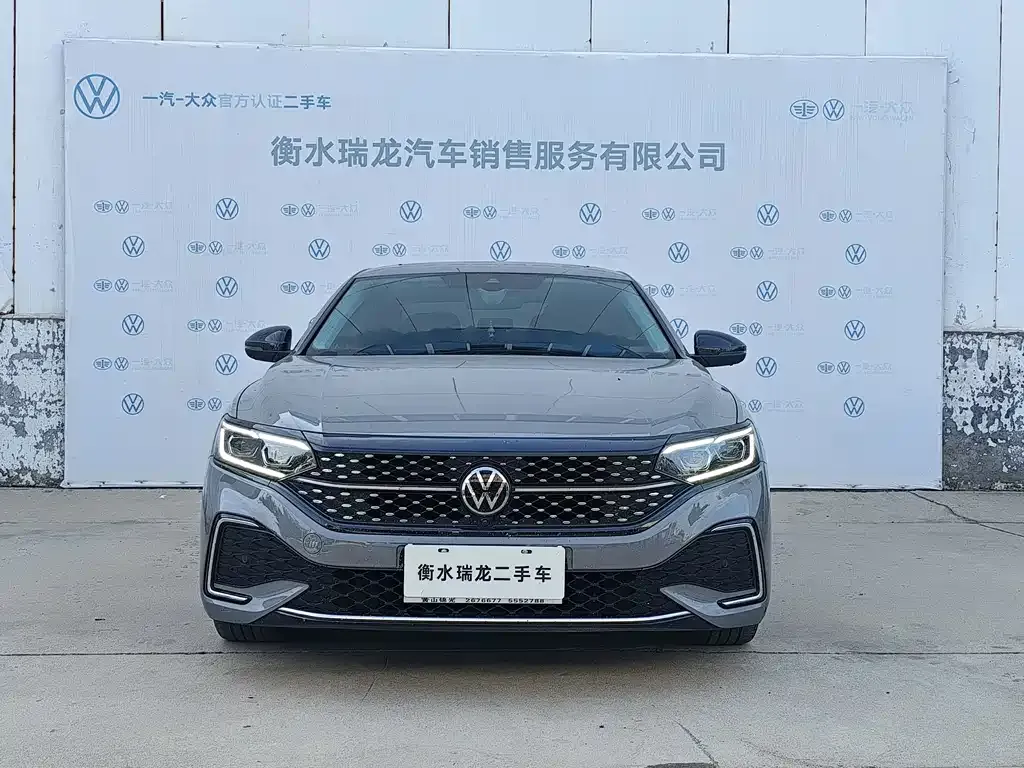 Volkswagen Passat — фото 8