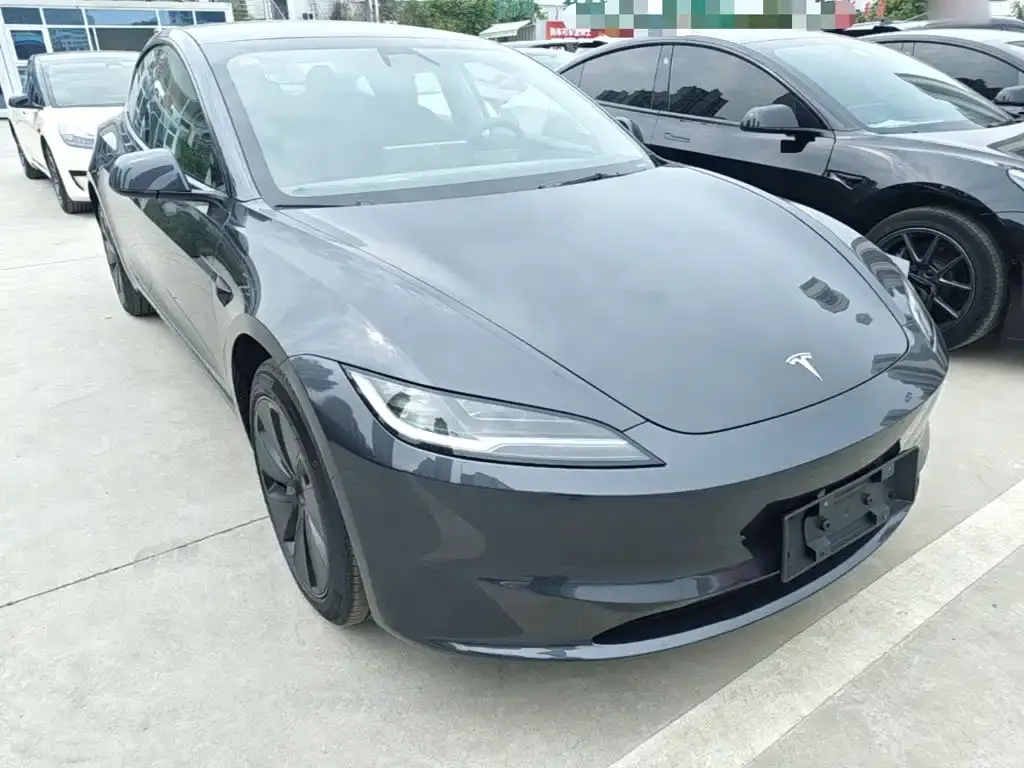 Tesla Model 3 — фото 3
