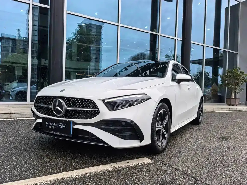 Mercedes-Benz A-Class — фото 1