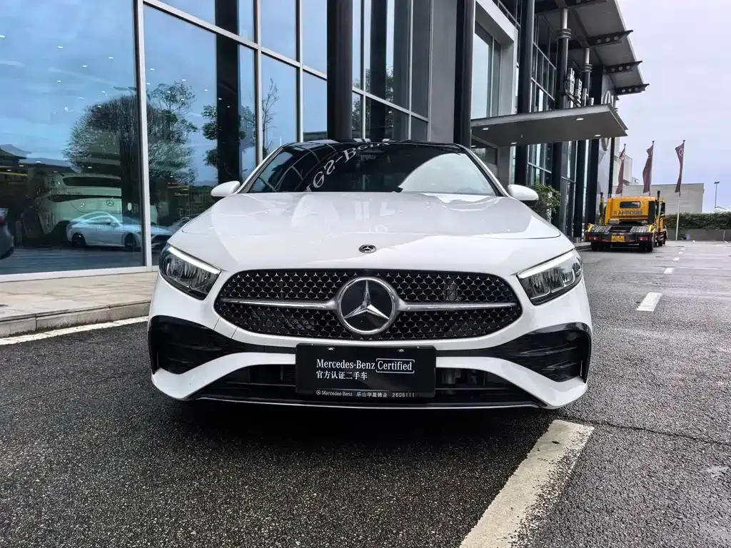 Mercedes-Benz A-Class — фото 9