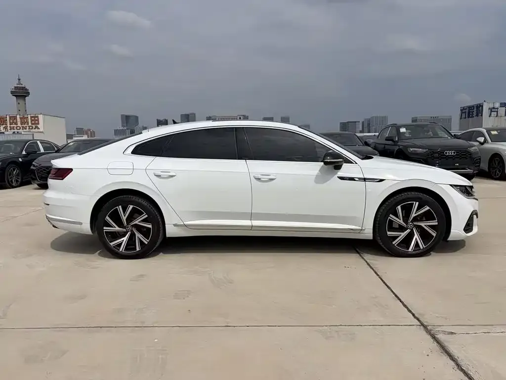 Volkswagen CC — фото 2