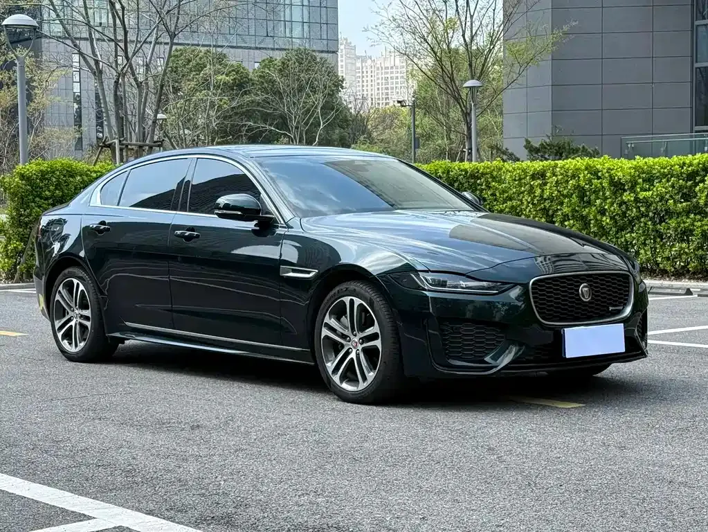 Jaguar XEL — фото 4