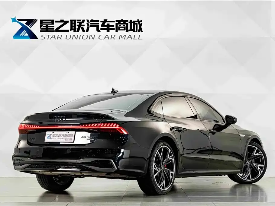 Audi A7L — фото 9
