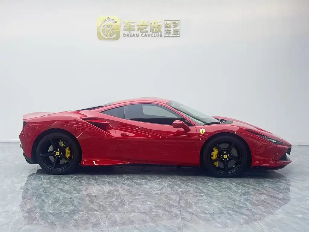 Ferrari F8 — фото 2