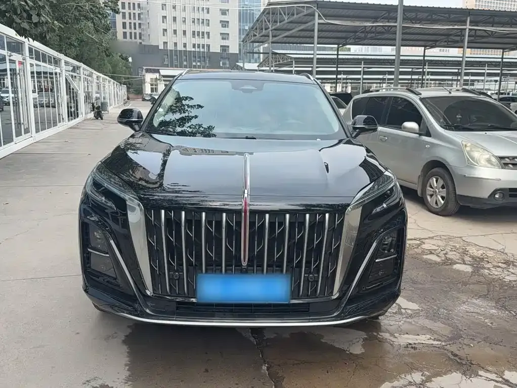 Hongqi HS3 — фото 6