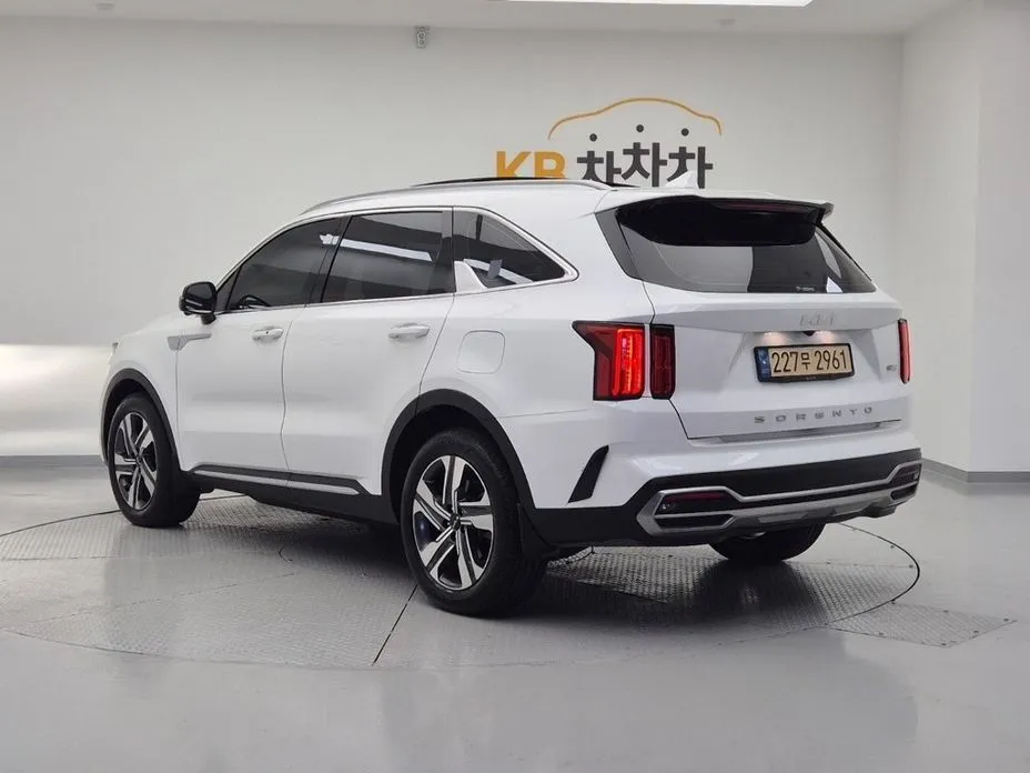 Kia Sorento — фото 2