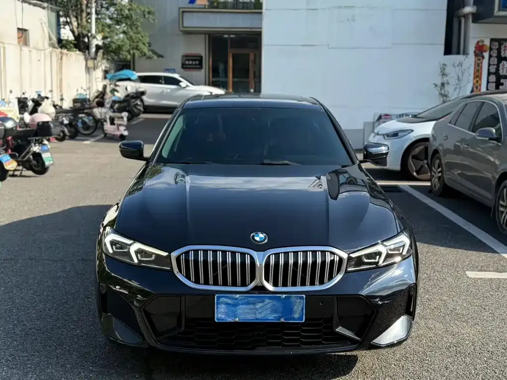 BMW 3 Series — фото 1