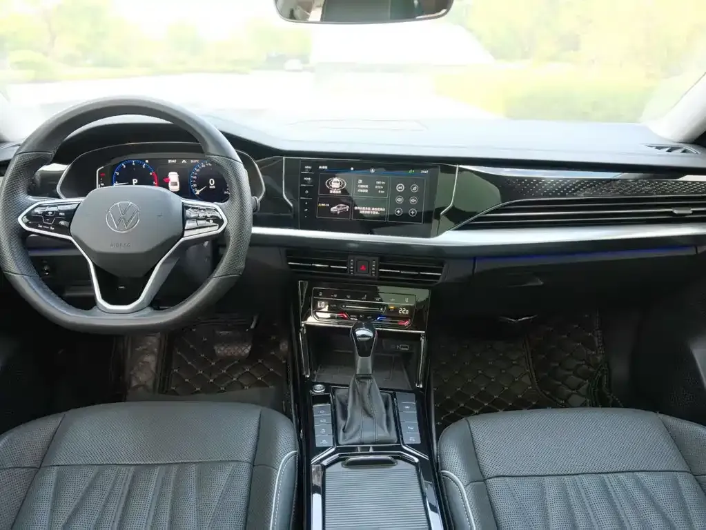 Volkswagen Passat — фото 5