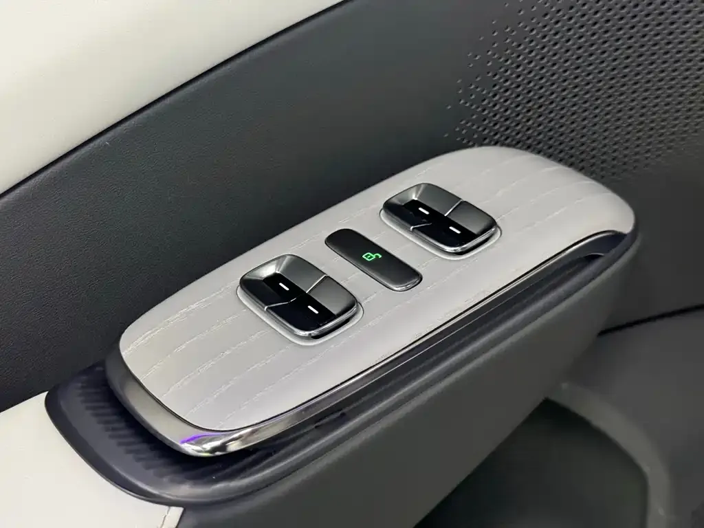 XPeng G7 — фото 5