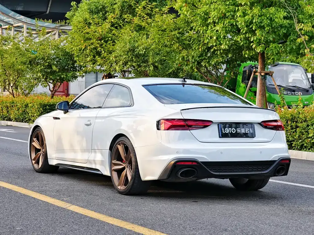 Audi RS 5 — фото 9
