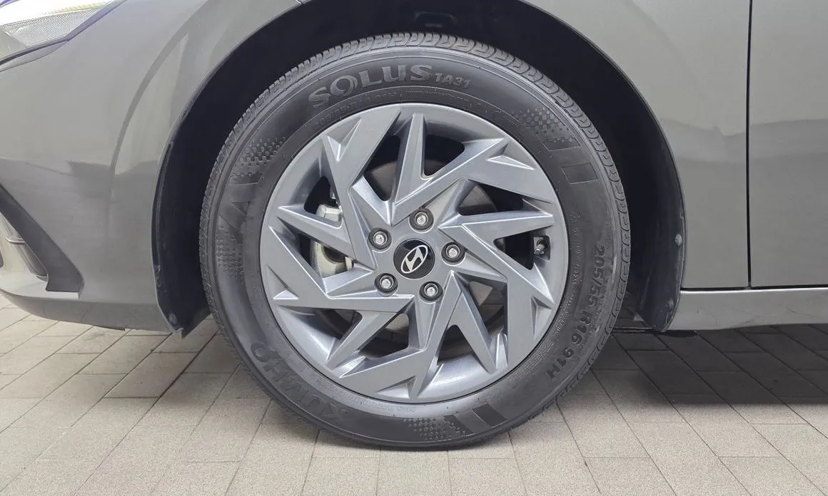 Hyundai AVANTE — фото 7