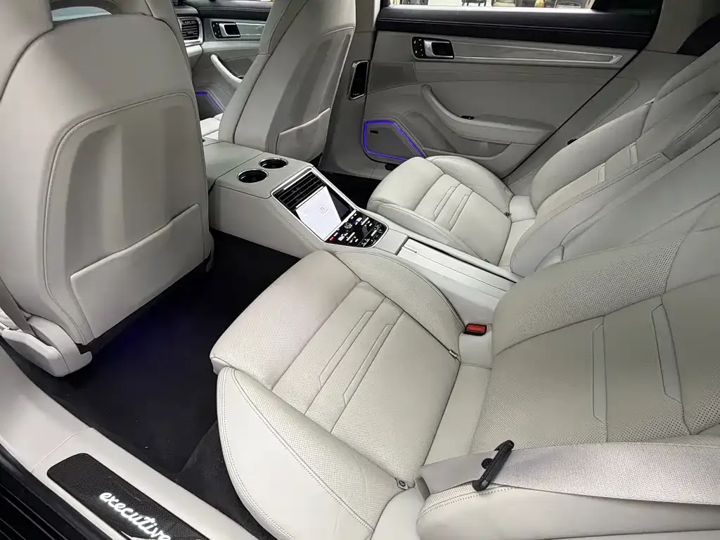 Porsche Panamera Hybrid — фото 2