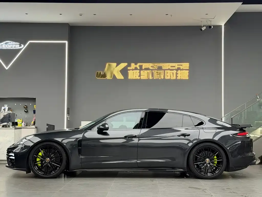 Porsche Panamera Hybrid — фото 6