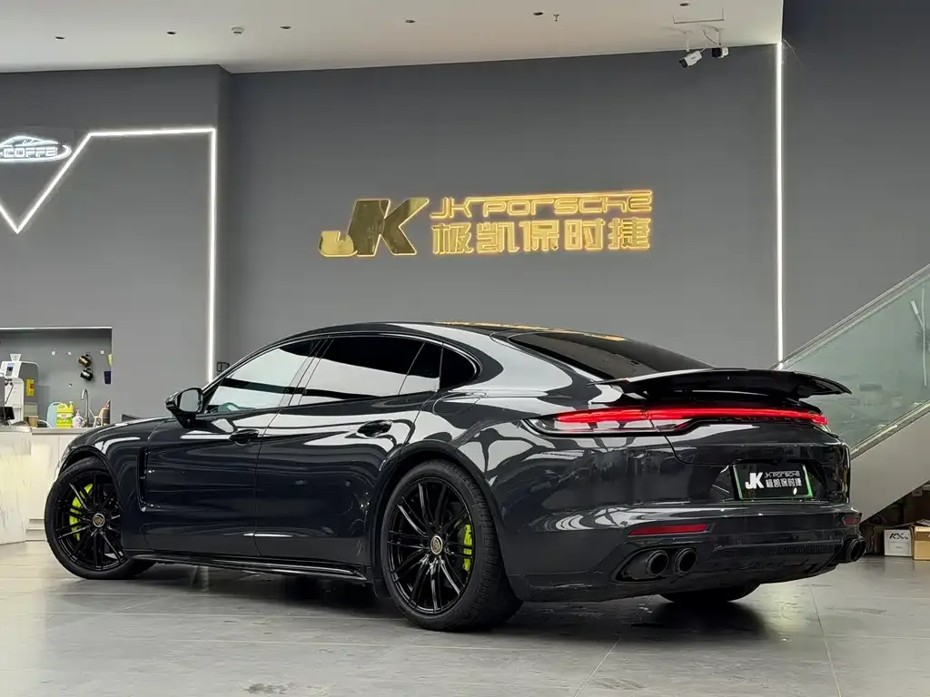Porsche Panamera Hybrid — фото 4