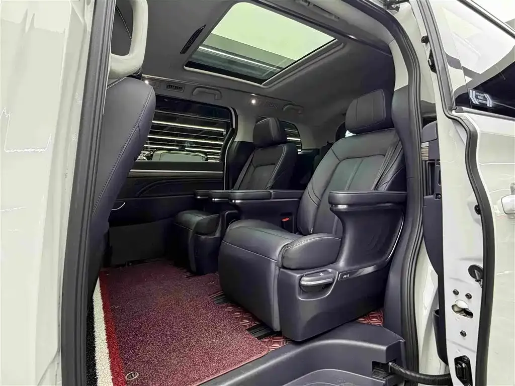 GAC Motor Trumpchi M8 — фото 6