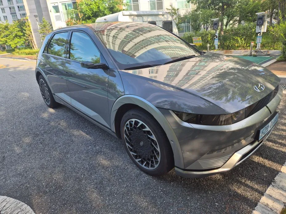 Hyundai Ioniq5 — фото 1