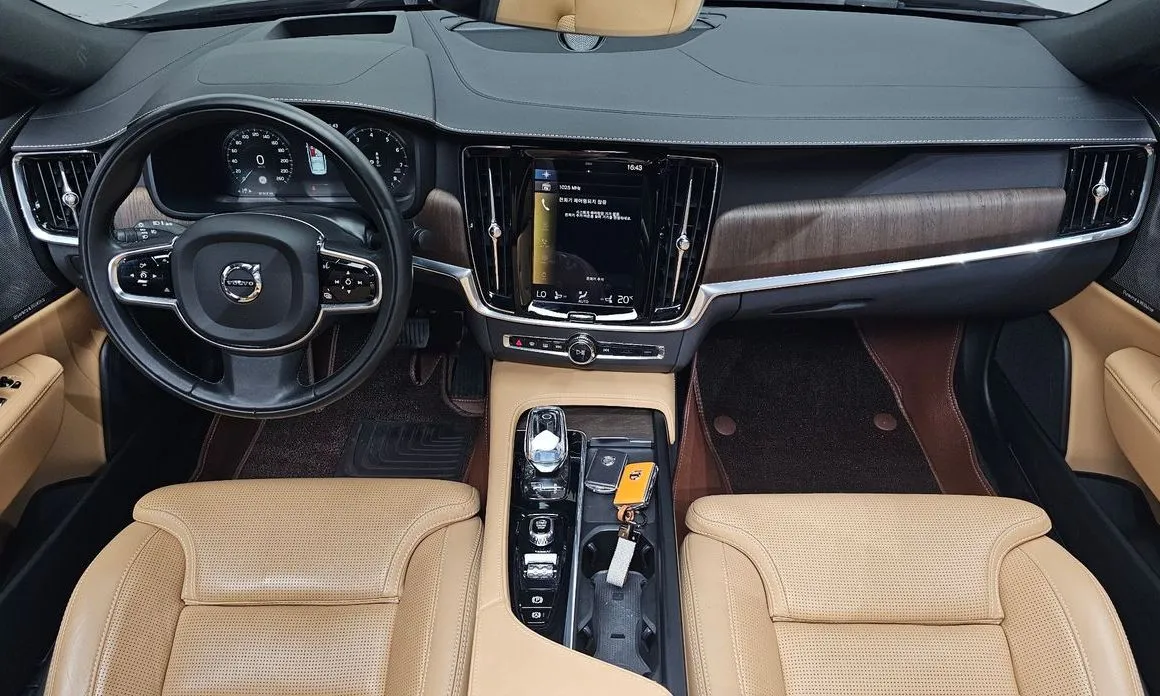 Volvo S90 — фото 10