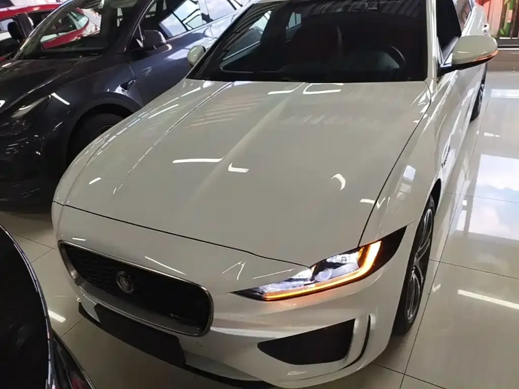 Jaguar XEL — фото 7