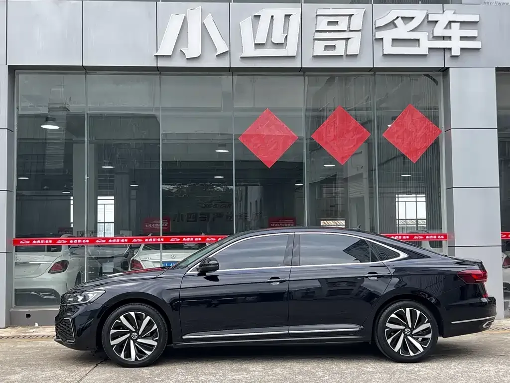 Volkswagen Passat — фото 9