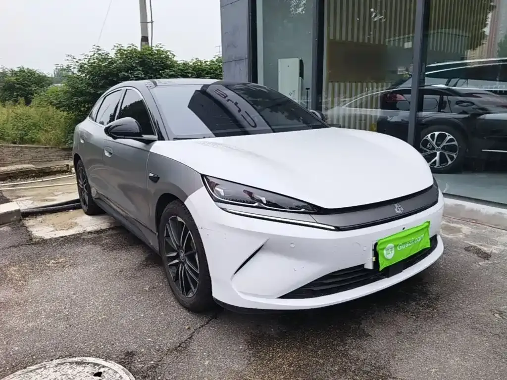 BYD Qin L — фото 8