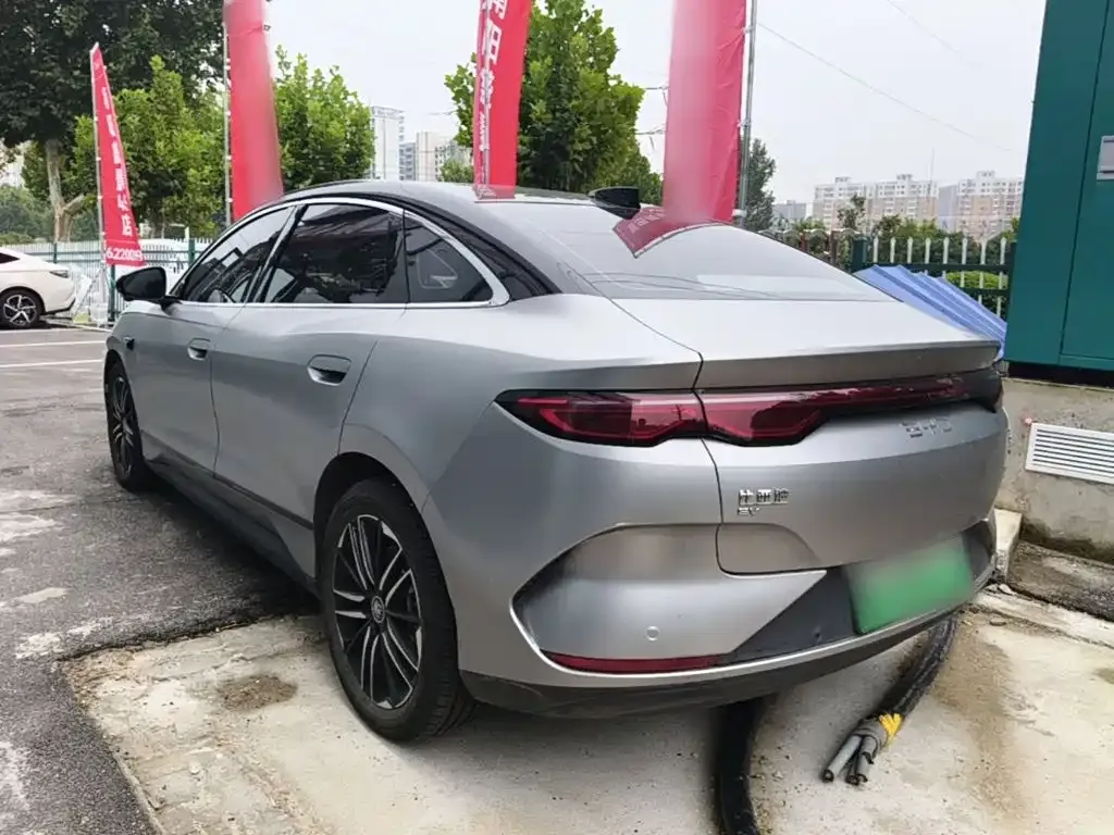 BYD Qin L — фото 4
