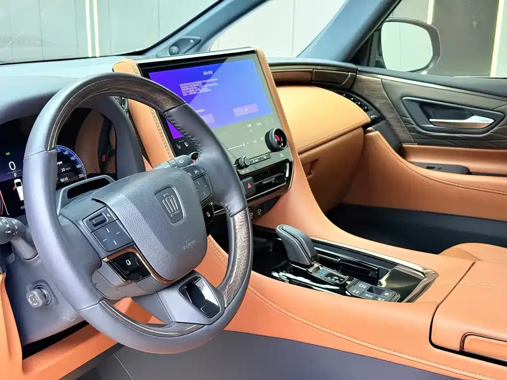 Toyota Vellfire — фото 5