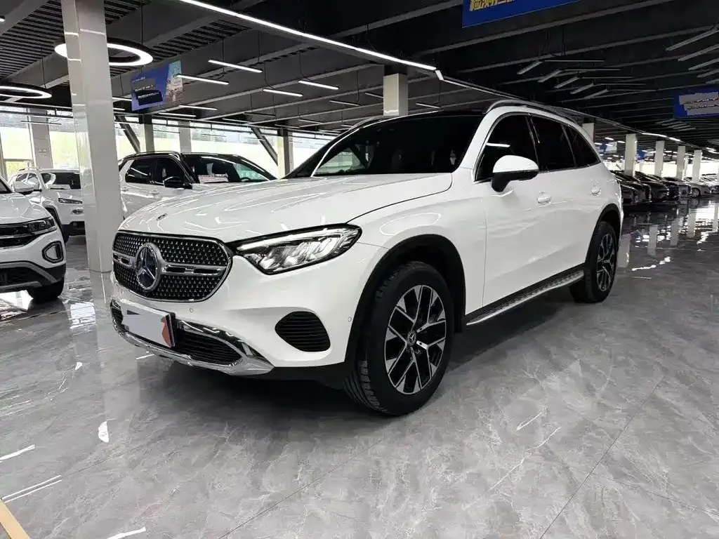 Mercedes-Benz GLC — фото 1
