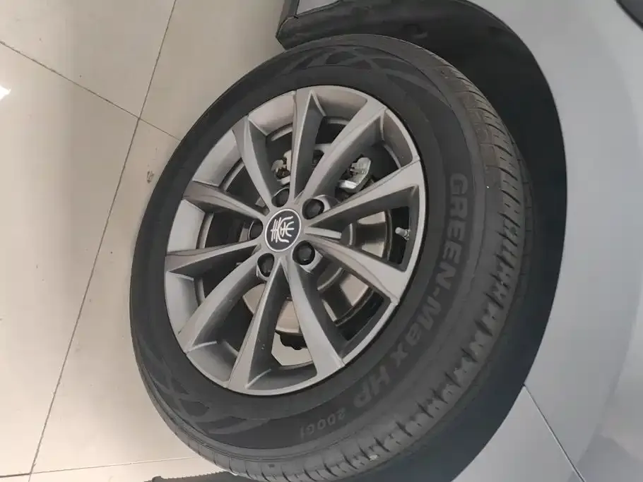 BYD Qin L — фото 4