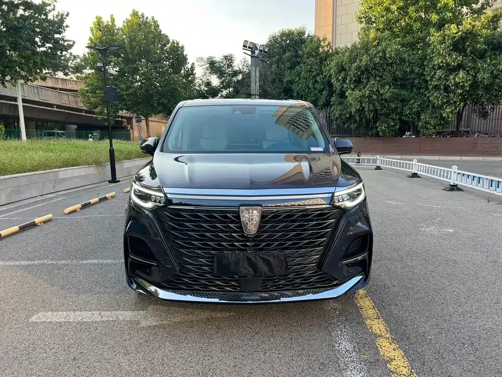 Roewe iMAX8 — фото 8