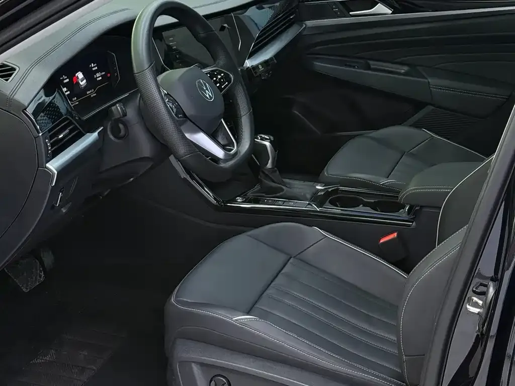 Volkswagen Passat — фото 6