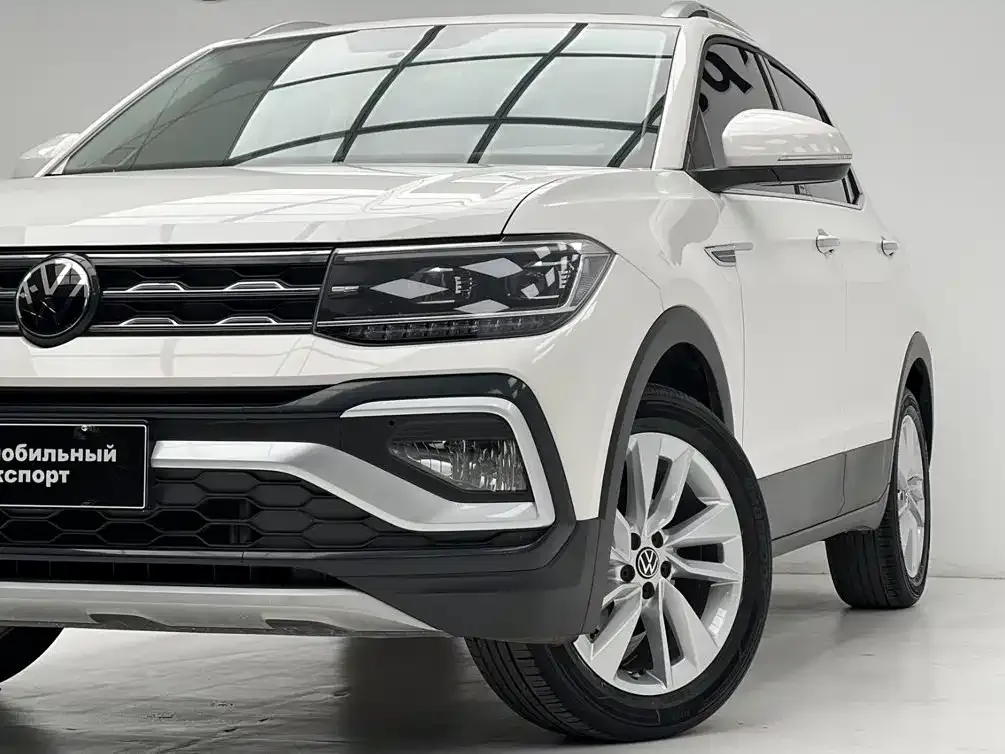 Volkswagen T-Cross — фото 10
