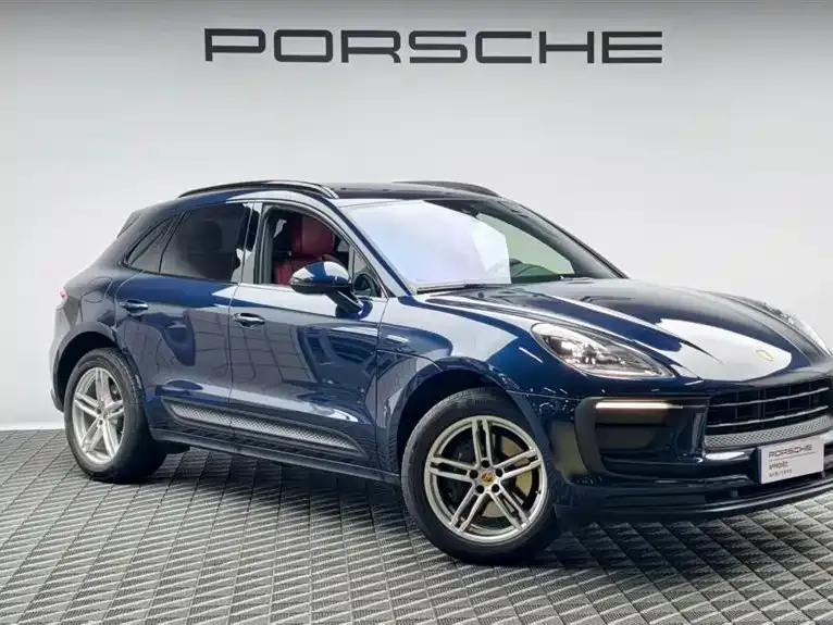 Porsche Macan — фото 1